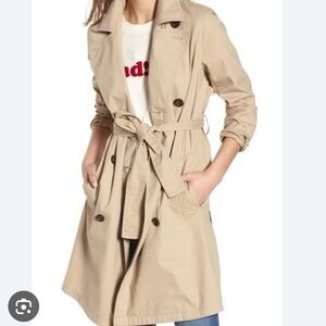 Madewell Abroad Belted Trench Coat - Tan
